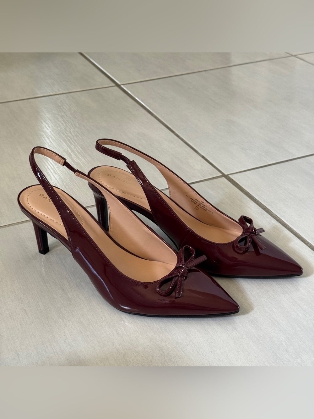 Bandolino Shane Burgundy Patent Slingback Heels Size 7M